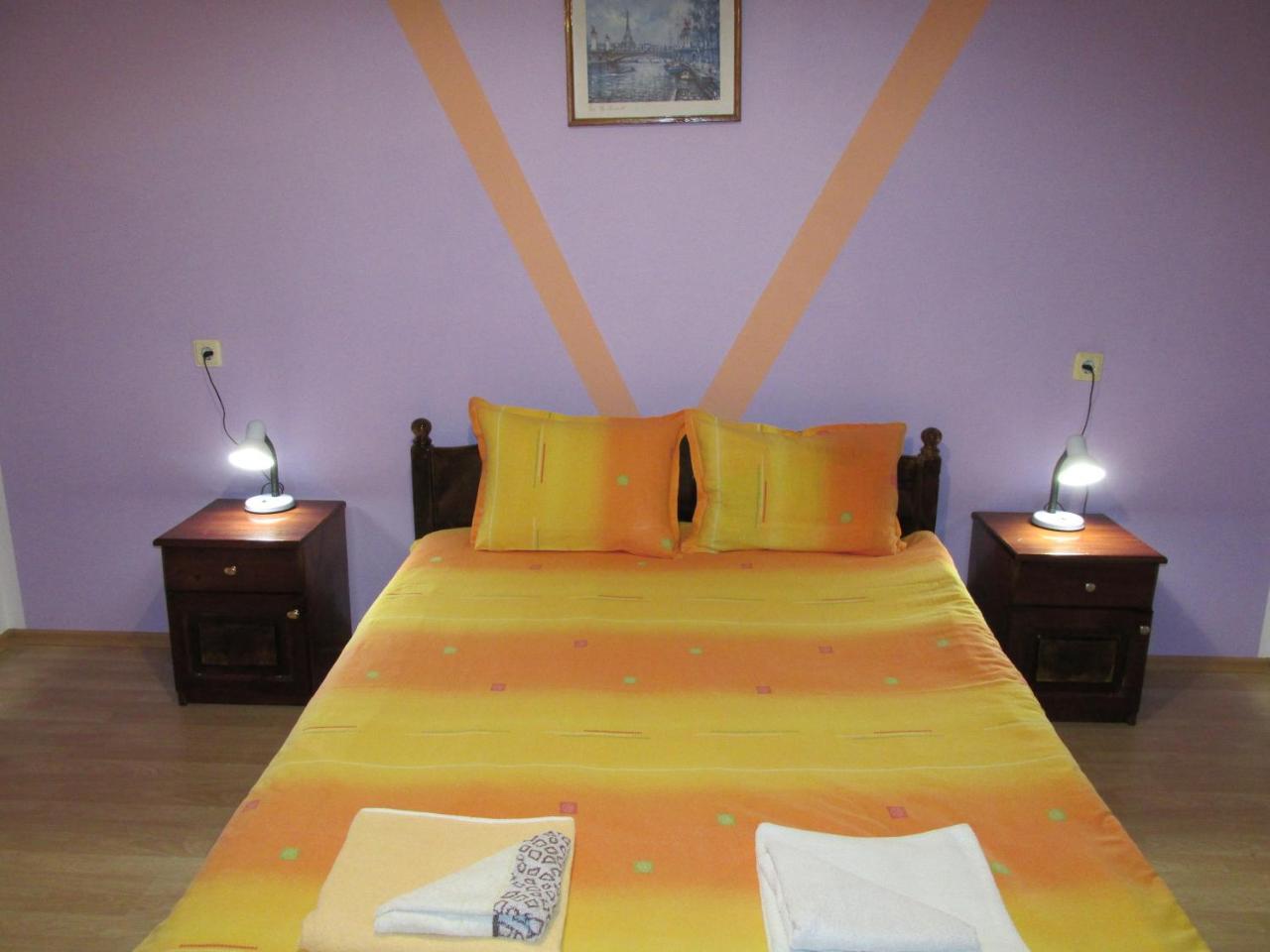 Pri Orehite Guesthouse オレシャク エクステリア 写真